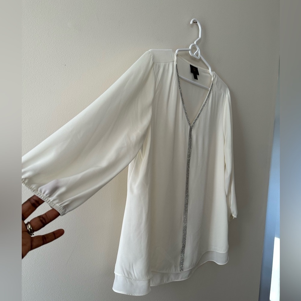 JM Collection Jeweled Tiered-Hem Blouse Ivory Layered Size L - Picture 6 of 9